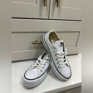 Converse Chuck Taylor All Star Lift OX Platforms